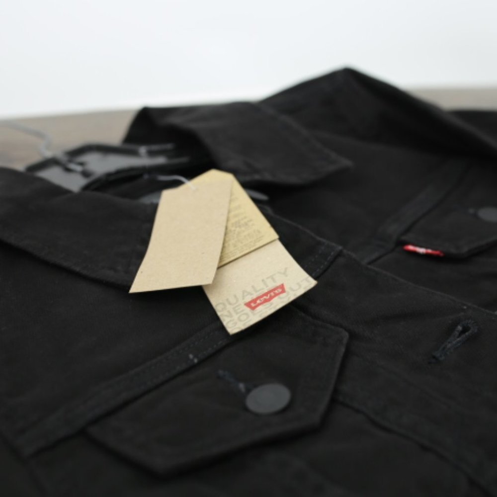 Women's Levi's Original Trucker Jacket, Size Small - Picture 4 of 5